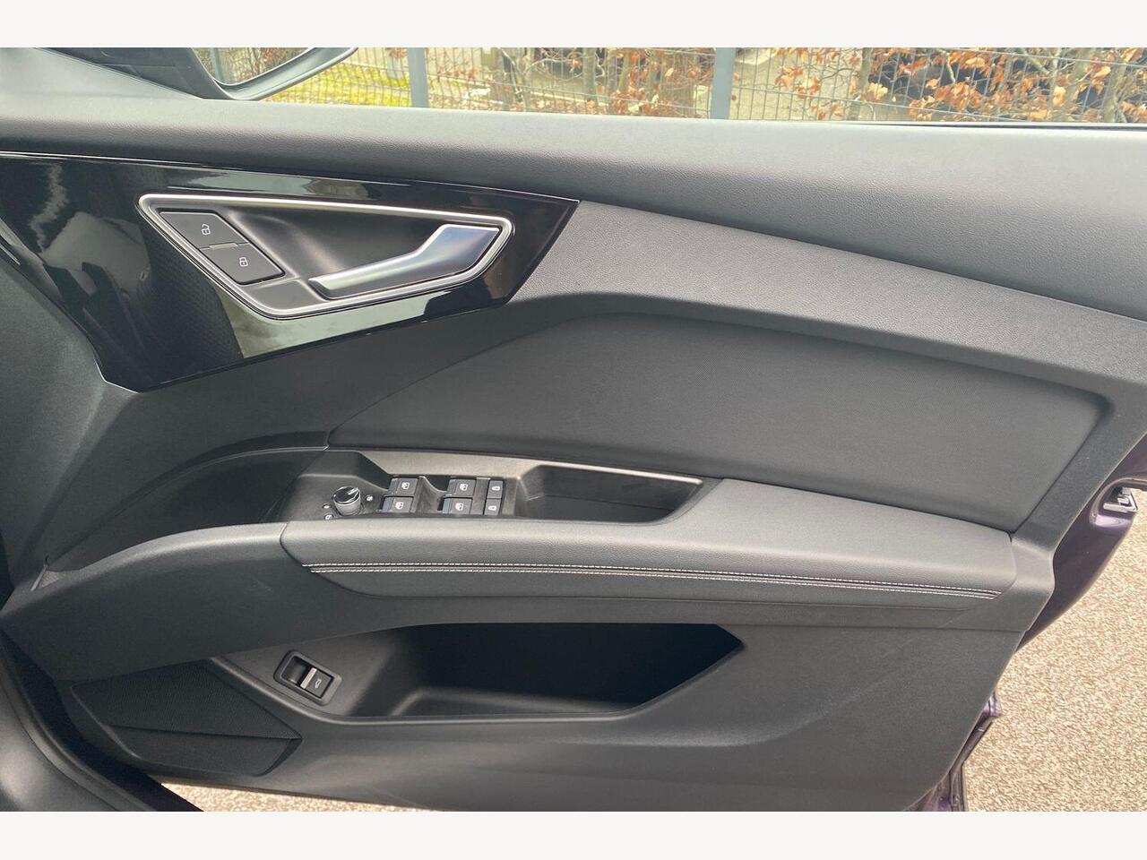 Used Audi Q4 e-tron 2026 for sale - 77855294: Photo 16