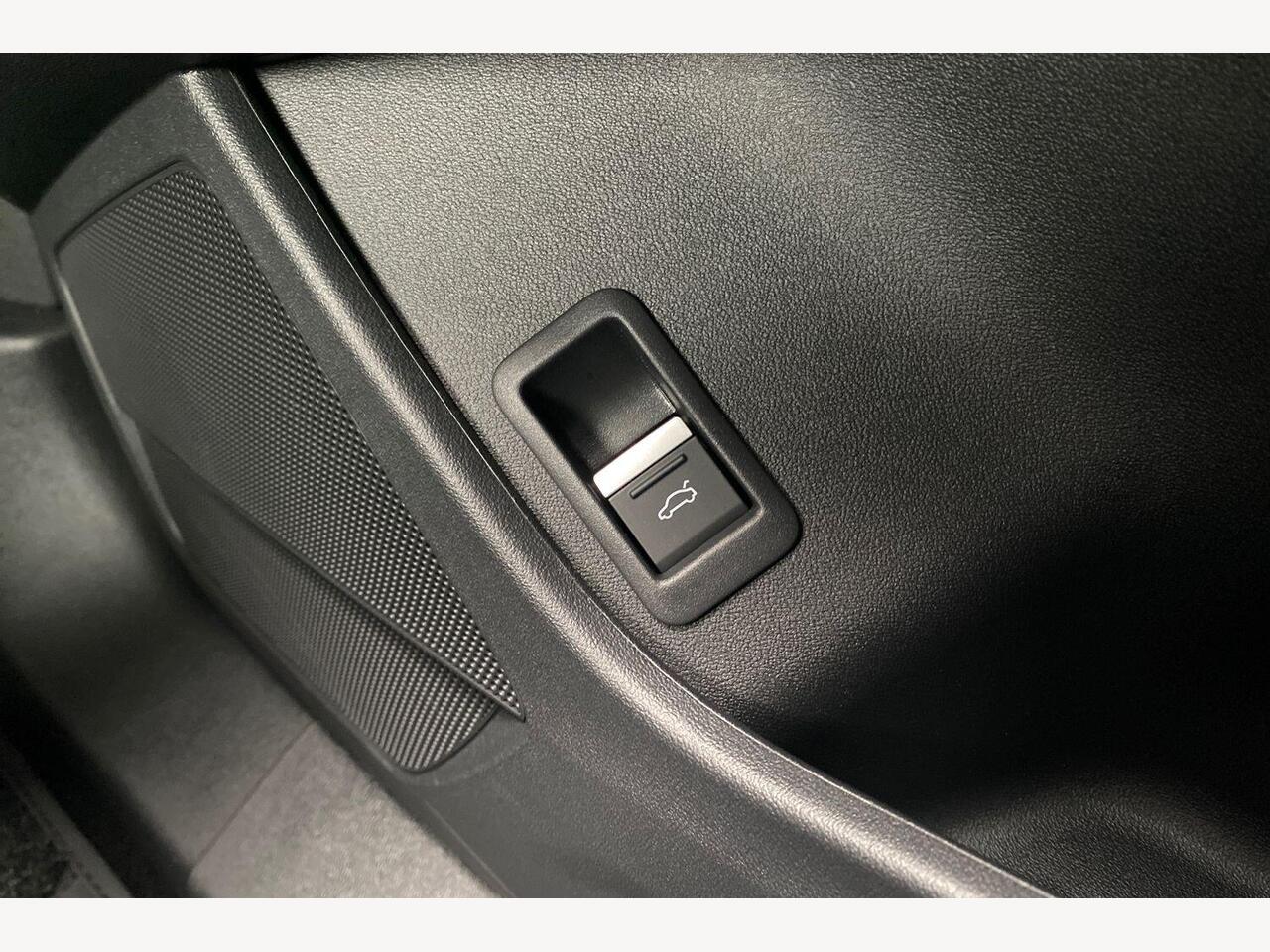 Used Audi Q4 e-tron 2026 for sale - 77855294: Photo 18