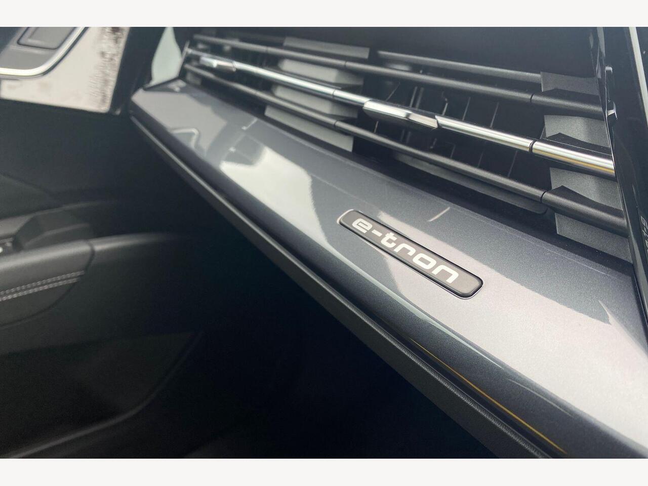 Used Audi Q4 e-tron 2026 for sale - 77855294: Photo 24