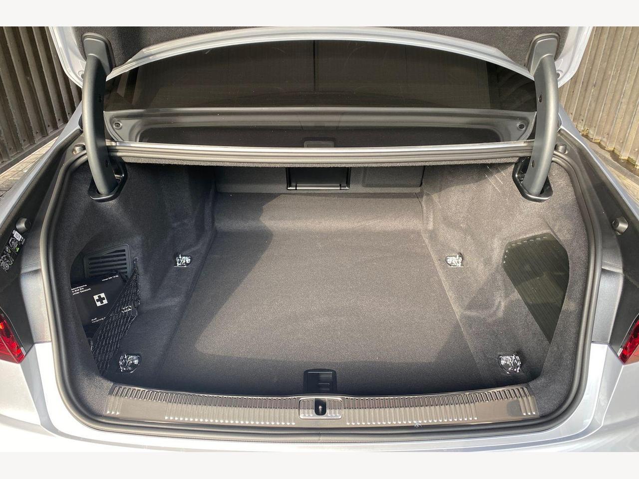 Used Audi A8 2025 for sale - 76680704: Photo 12