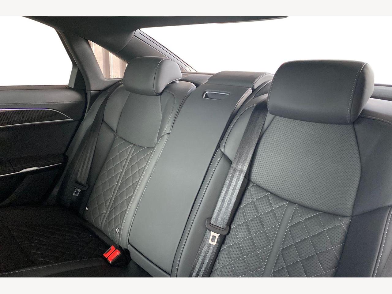 Used Audi A8 2025 for sale - 76680704: Photo 8