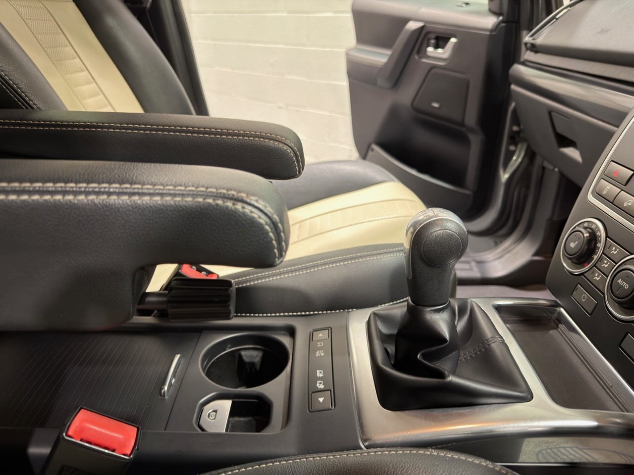 Used Land Rover Freelander 2014 for sale - 77113106: Photo 18