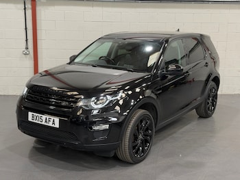 Used Land Rover Discovery Sport 2015 for sale - 78540428: Photo