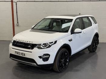 Used Land Rover Discovery Sport 2015 for sale - 79091245: Photo