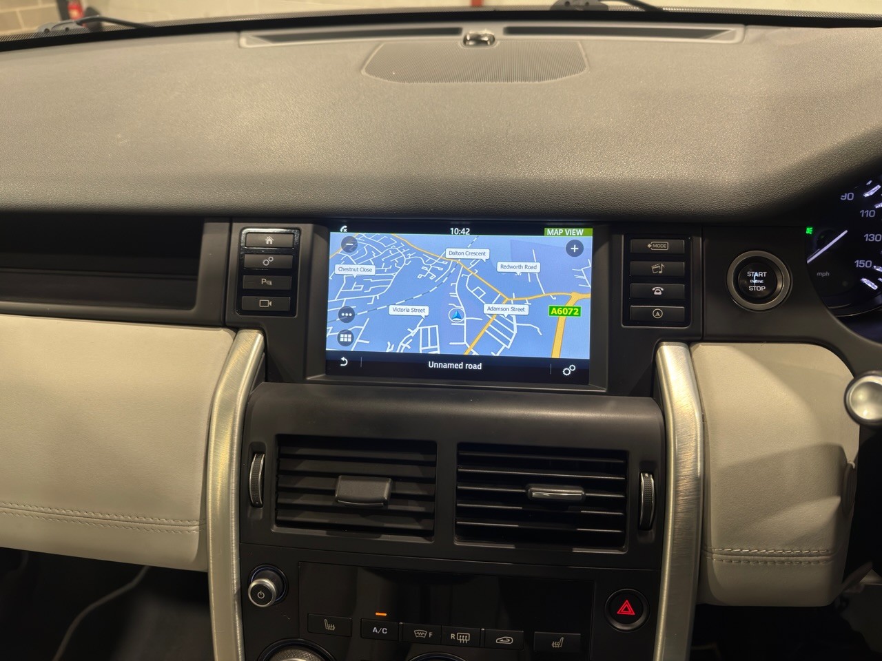 Used Land Rover Discovery Sport 2015 for sale - 76517822: Photo 19