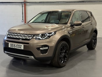 Used Land Rover Discovery Sport 2015 for sale - 76517822: Photo