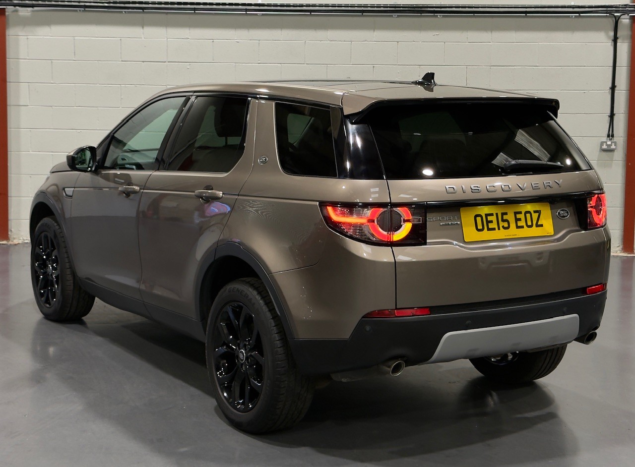 Used Land Rover Discovery Sport 2015 for sale - 76517822: Photo 3