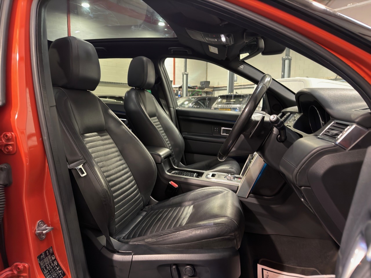 Used Land Rover Discovery Sport 2015 for sale - 77721216: Photo 11