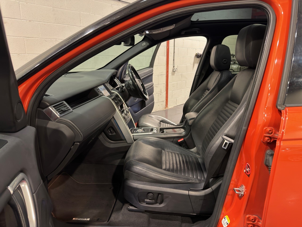 Used Land Rover Discovery Sport 2015 for sale - 77721216: Photo 33