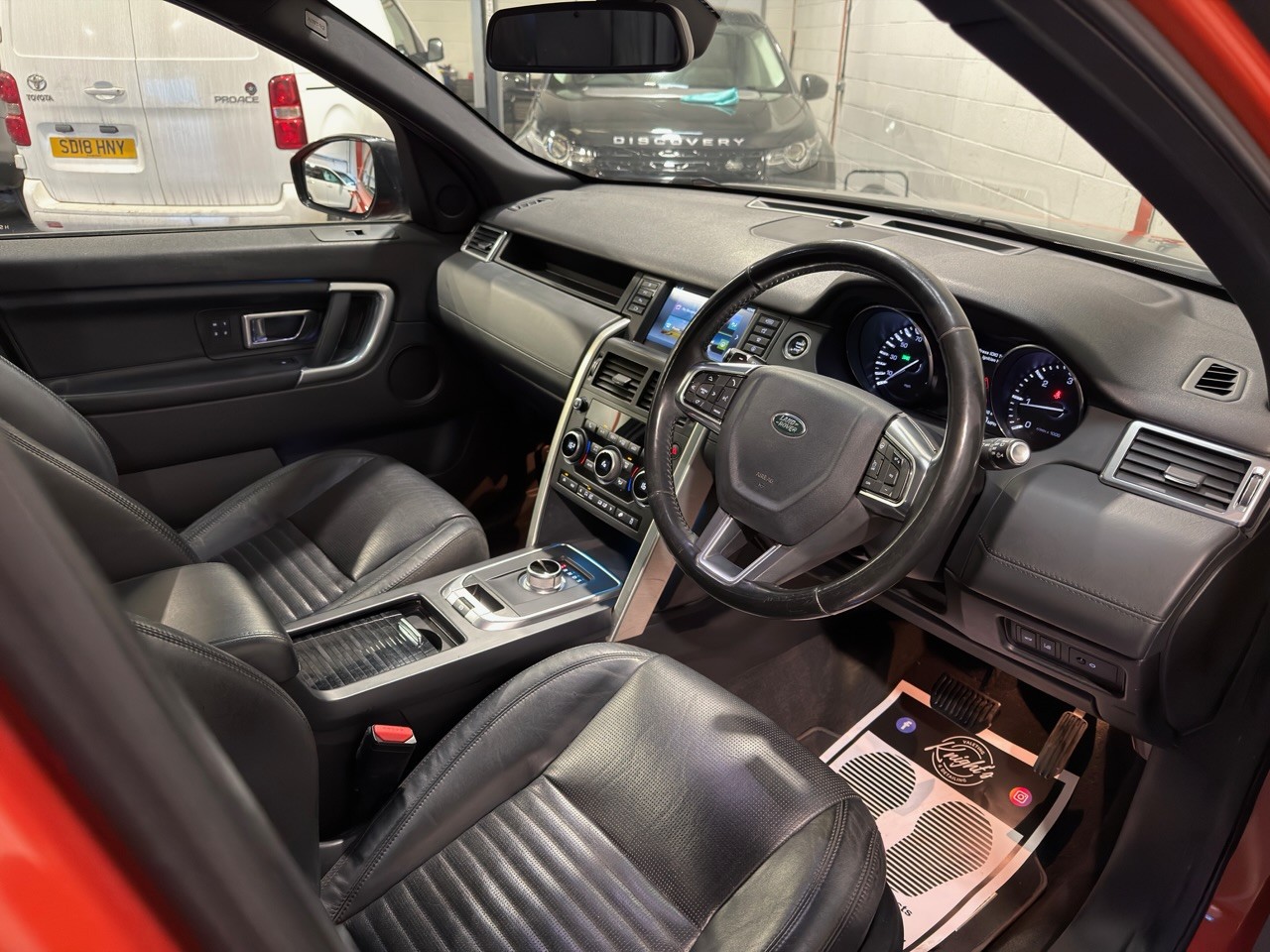 Used Land Rover Discovery Sport 2015 for sale - 77721216: Photo 9