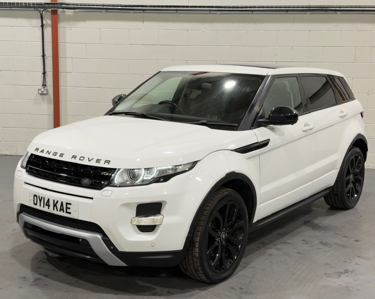 Used Land Rover Range Rover Evoque 2014 for sale - 77901287: Photo 2
