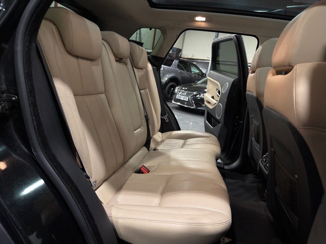 Used Land Rover Range Rover Evoque 2015 for sale - 77409535: Photo 13