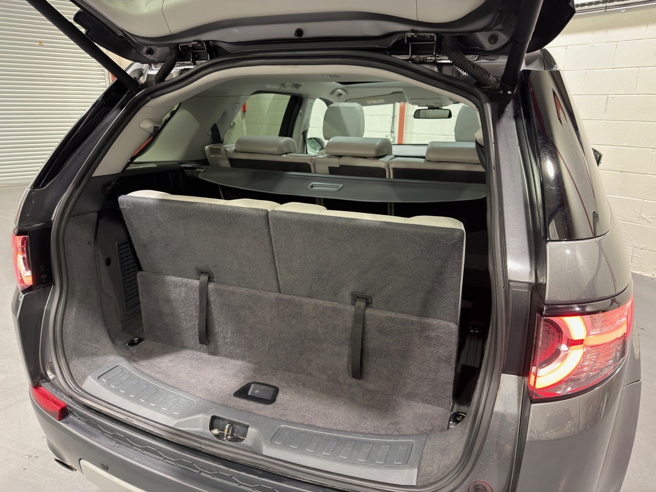 Used Land Rover Discovery Sport 2015 for sale - 77069110: Photo 14