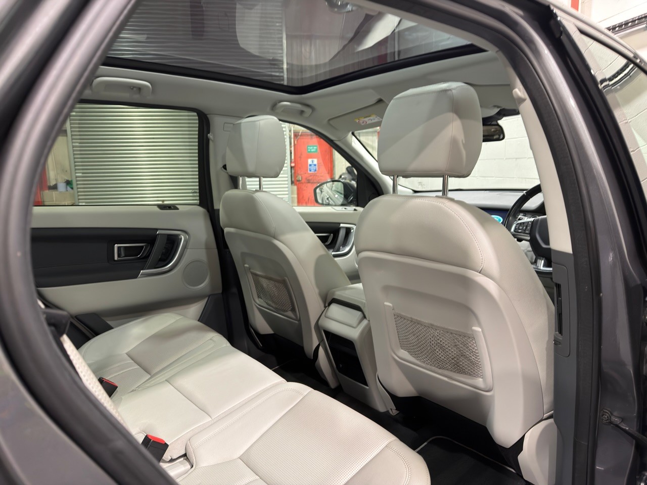 Used Land Rover Discovery Sport 2015 for sale - 77069110: Photo 20