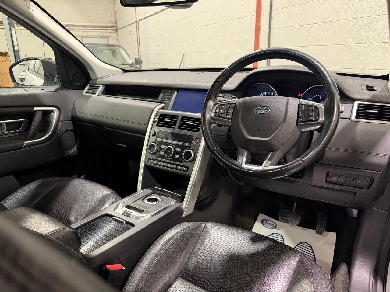 Used Land Rover Discovery Sport 2015 for sale - 77555102: Photo 12