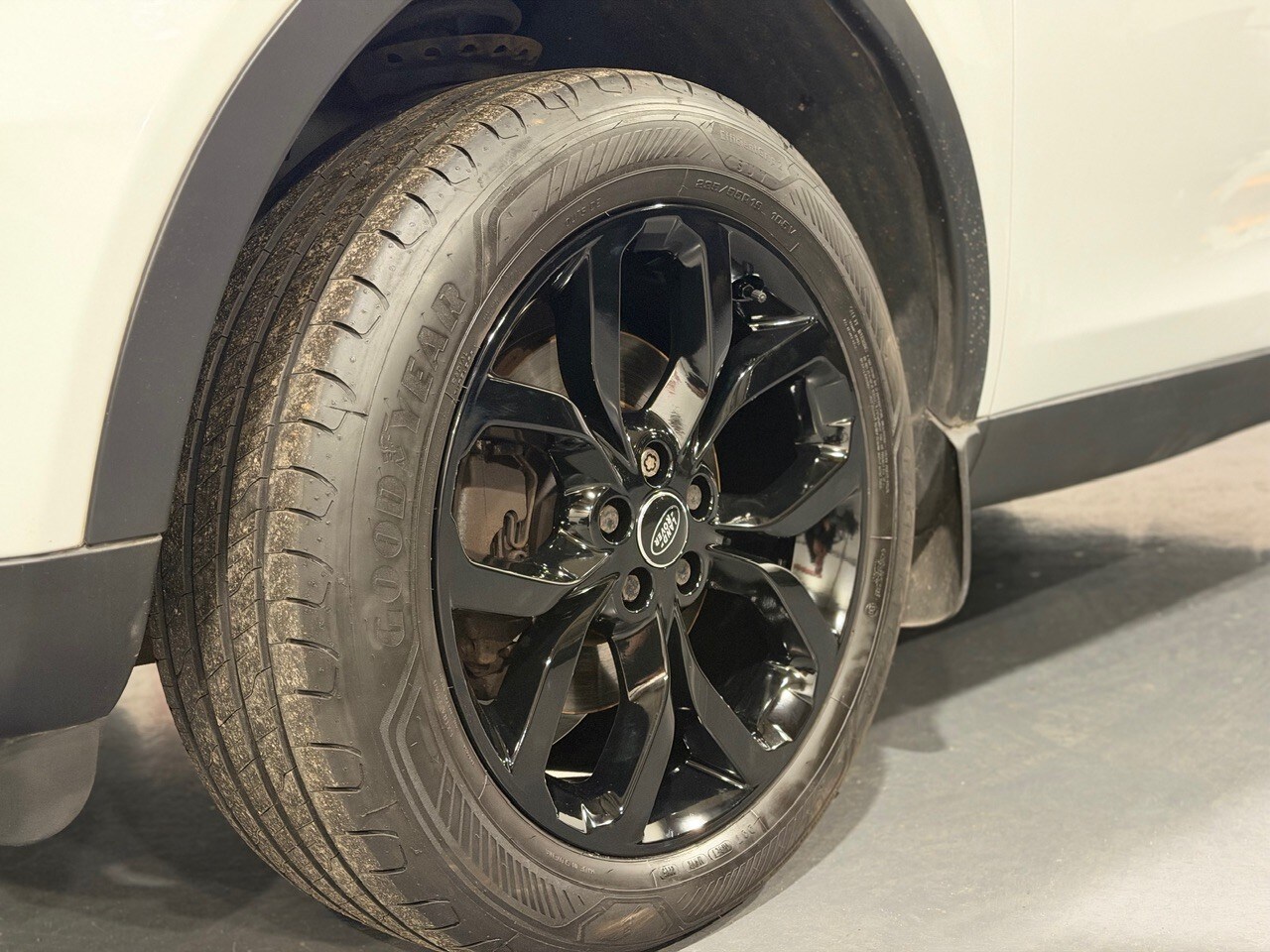 Used Land Rover Discovery Sport 2015 for sale - 77555102: Photo 21