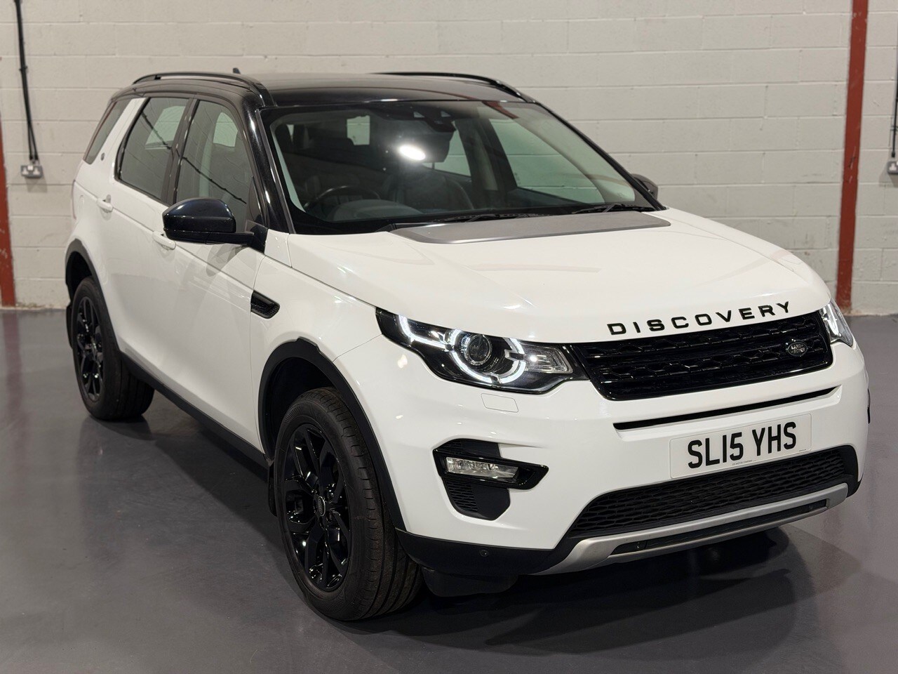 Used Land Rover Discovery Sport 2015 for sale - 77555102: Photo 6