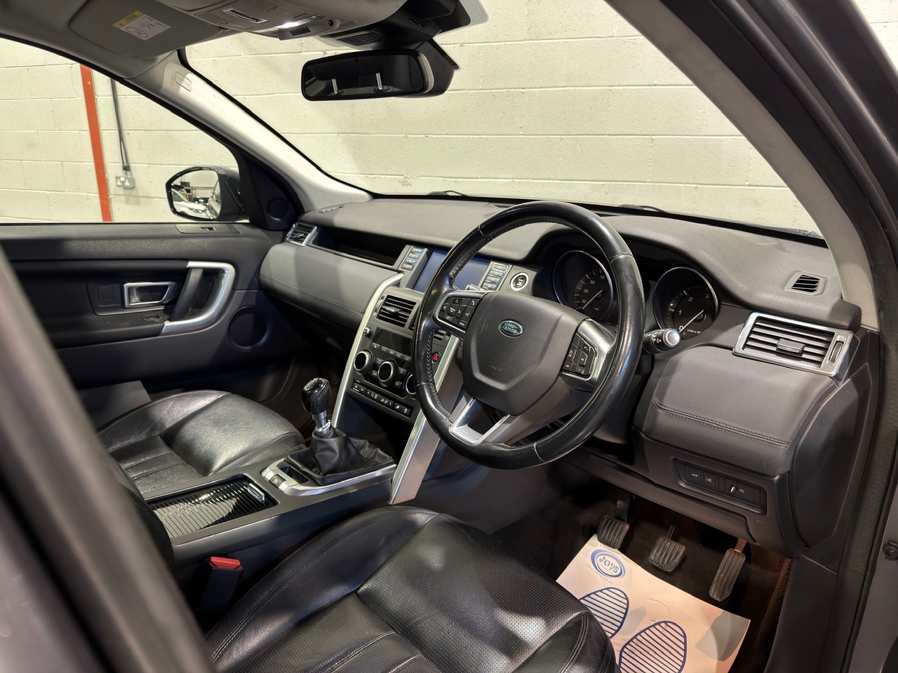 Used Land Rover Discovery Sport 2015 for sale - 77241889: Photo 12