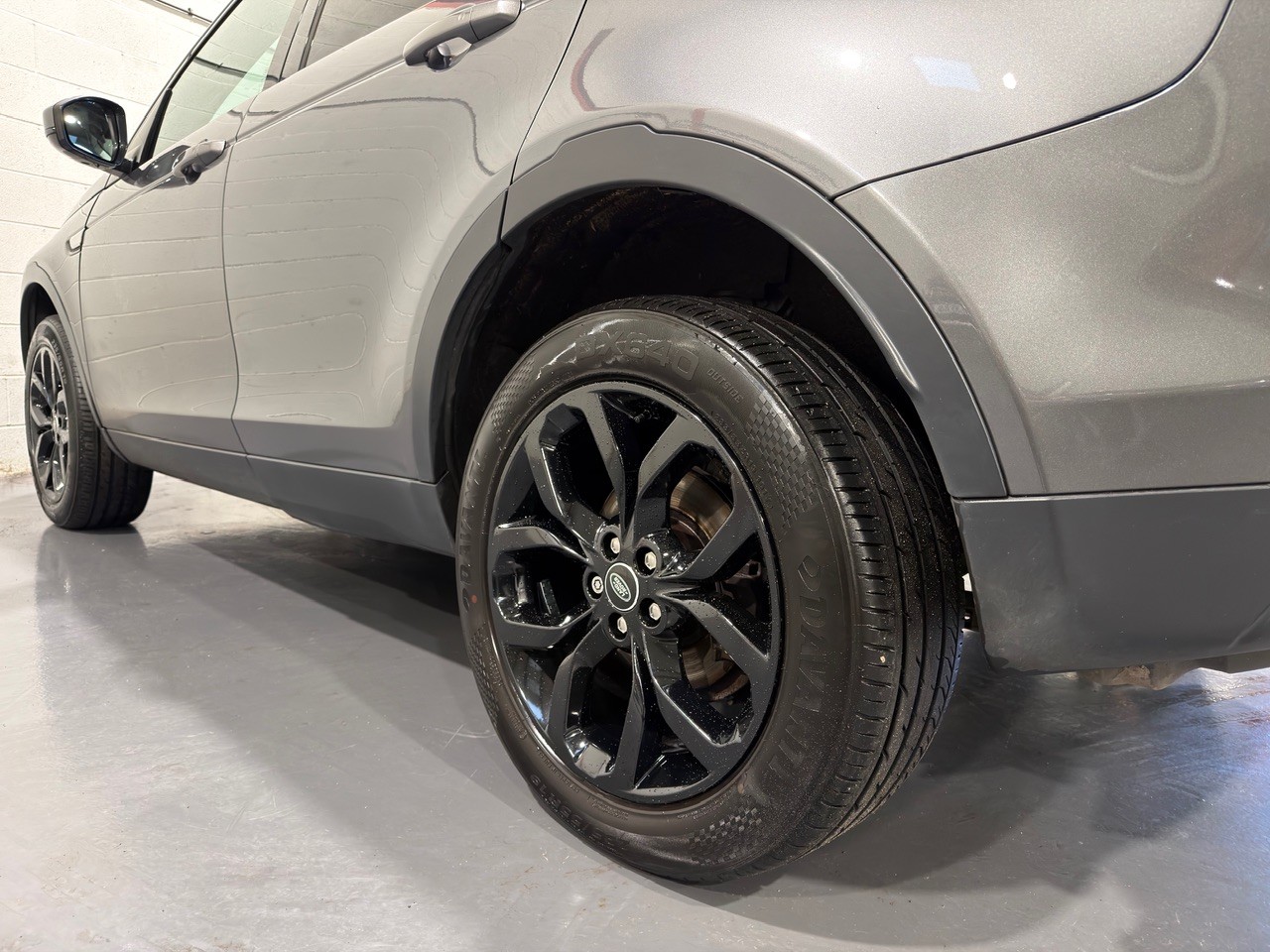 Used Land Rover Discovery Sport 2015 for sale - 77241889: Photo 22