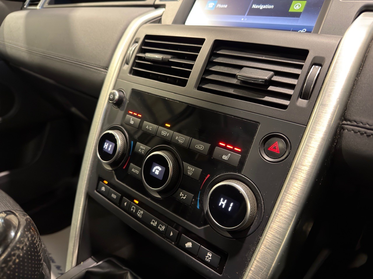 Used Land Rover Discovery Sport 2015 for sale - 77241889: Photo 24