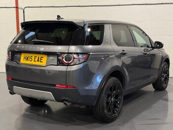 Used Land Rover Discovery Sport 2015 for sale - 77241889: Photo