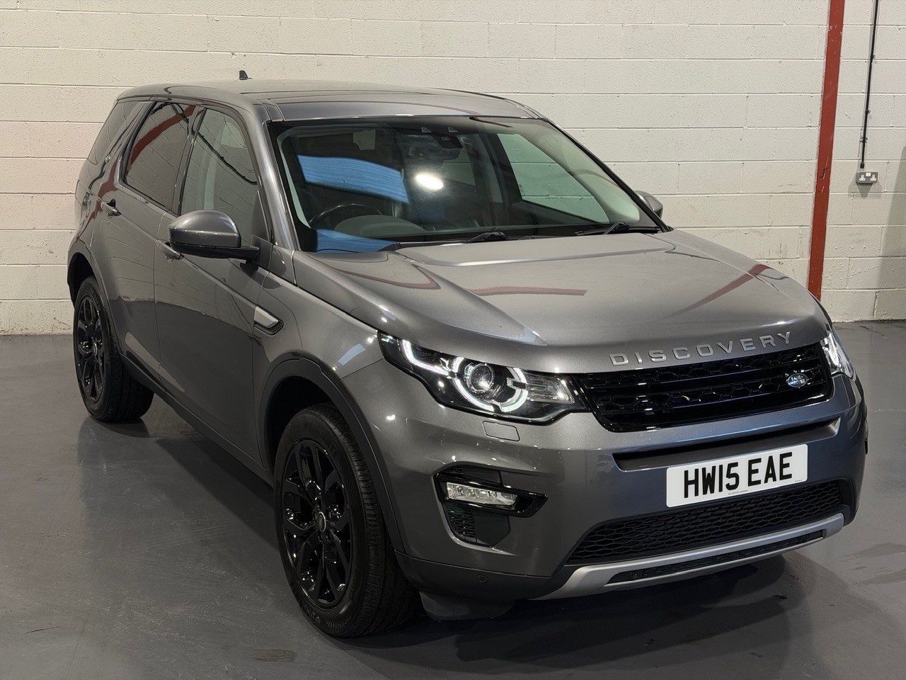 Used Land Rover Discovery Sport 2015 for sale - 77241889: Photo 5
