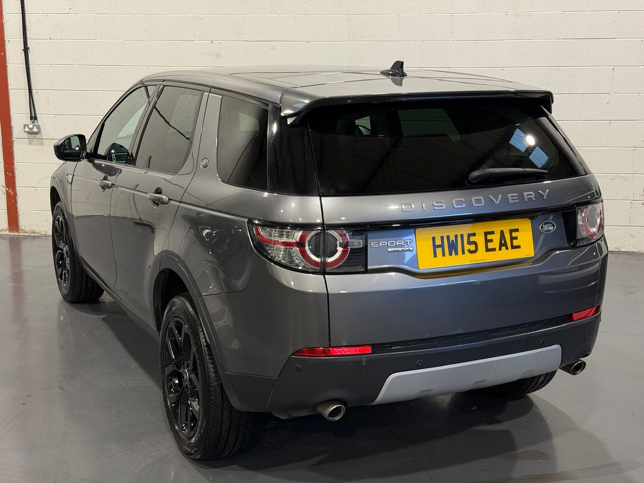 Used Land Rover Discovery Sport 2015 for sale - 77241889: Photo 9