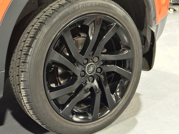 Used Land Rover Discovery Sport 2015 for sale - 76312384: Photo 12
