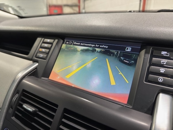 Used Land Rover Discovery Sport 2015 for sale - 76312384: Photo 14