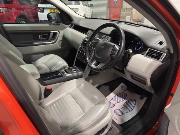 Used Land Rover Discovery Sport 2015 for sale - 76312384: Photo 15