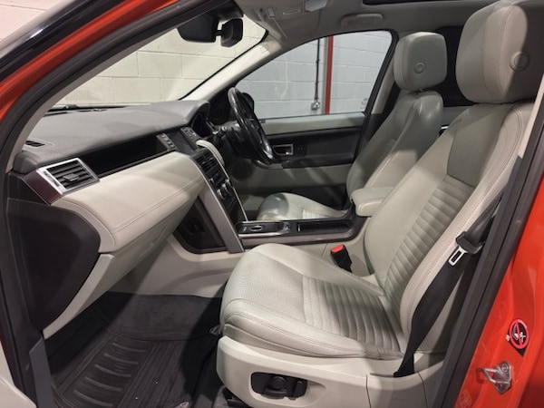 Used Land Rover Discovery Sport 2015 for sale - 76312384: Photo 17