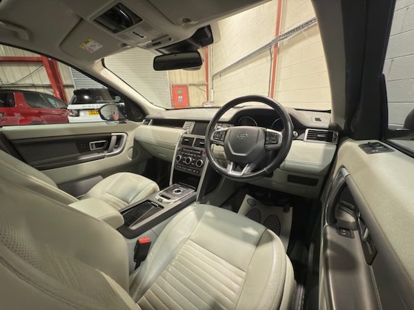 Used Land Rover Discovery Sport 2015 for sale - 76312384: Photo 19