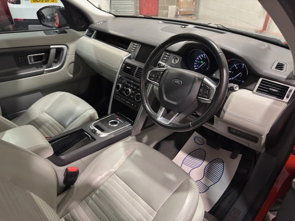 Used Land Rover Discovery Sport 2015 for sale - 76312384: Photo 25