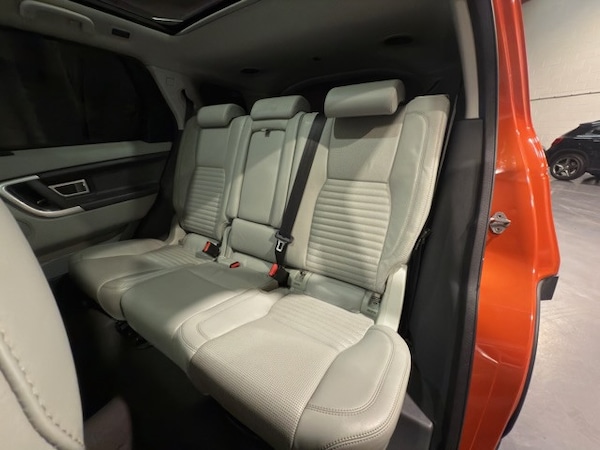 Used Land Rover Discovery Sport 2015 for sale - 76312384: Photo 27