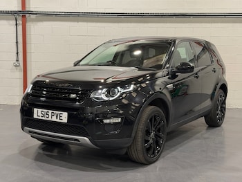 Used Land Rover Discovery Sport 2015 for sale - 76845005: Photo