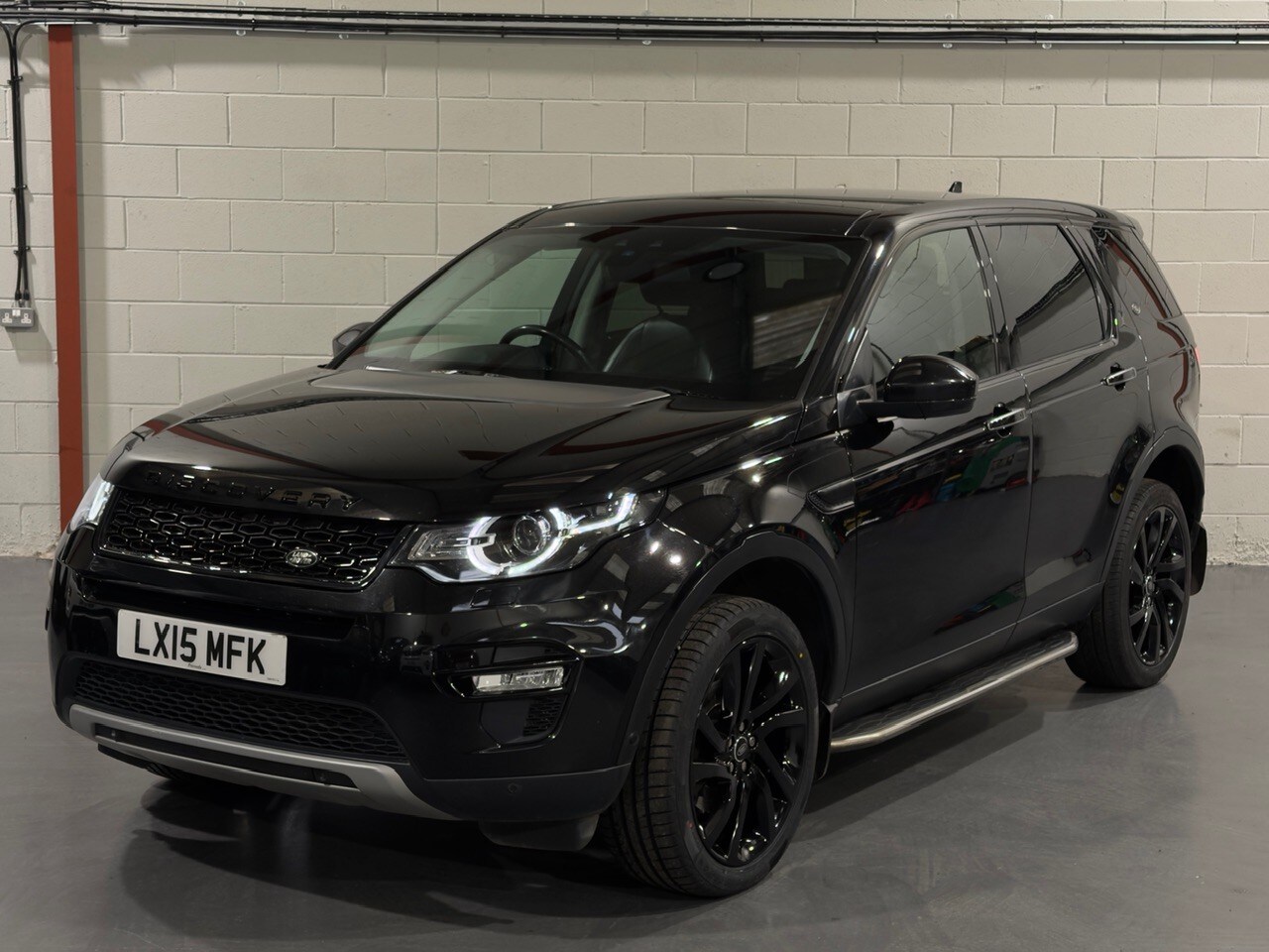 Used Land Rover Discovery Sport 2015 for sale - 76963261: Photo 7