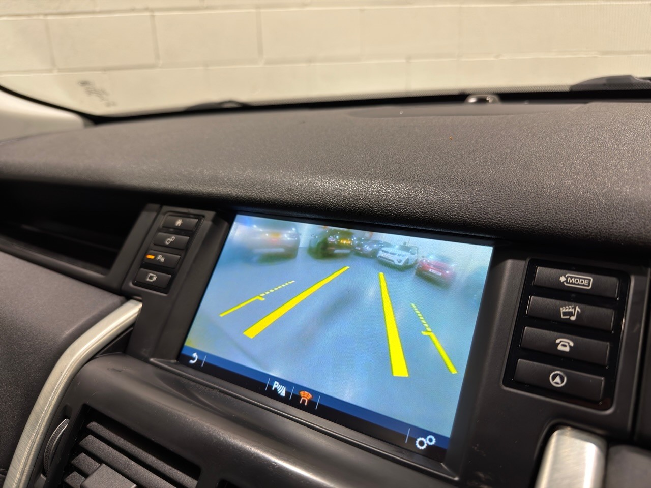 Used Land Rover Discovery Sport 2015 for sale - 76845010: Photo 13