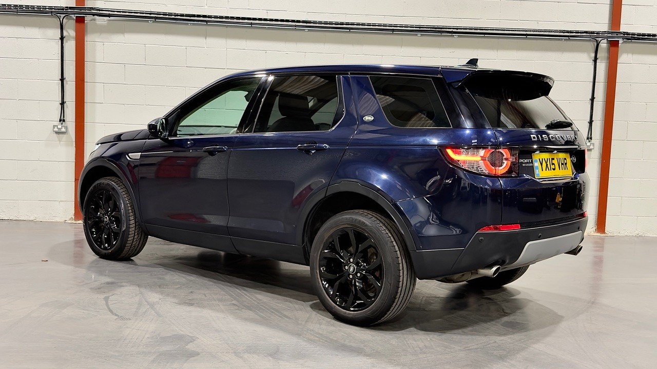 Used Land Rover Discovery Sport 2015 for sale - 78143742: Photo 6