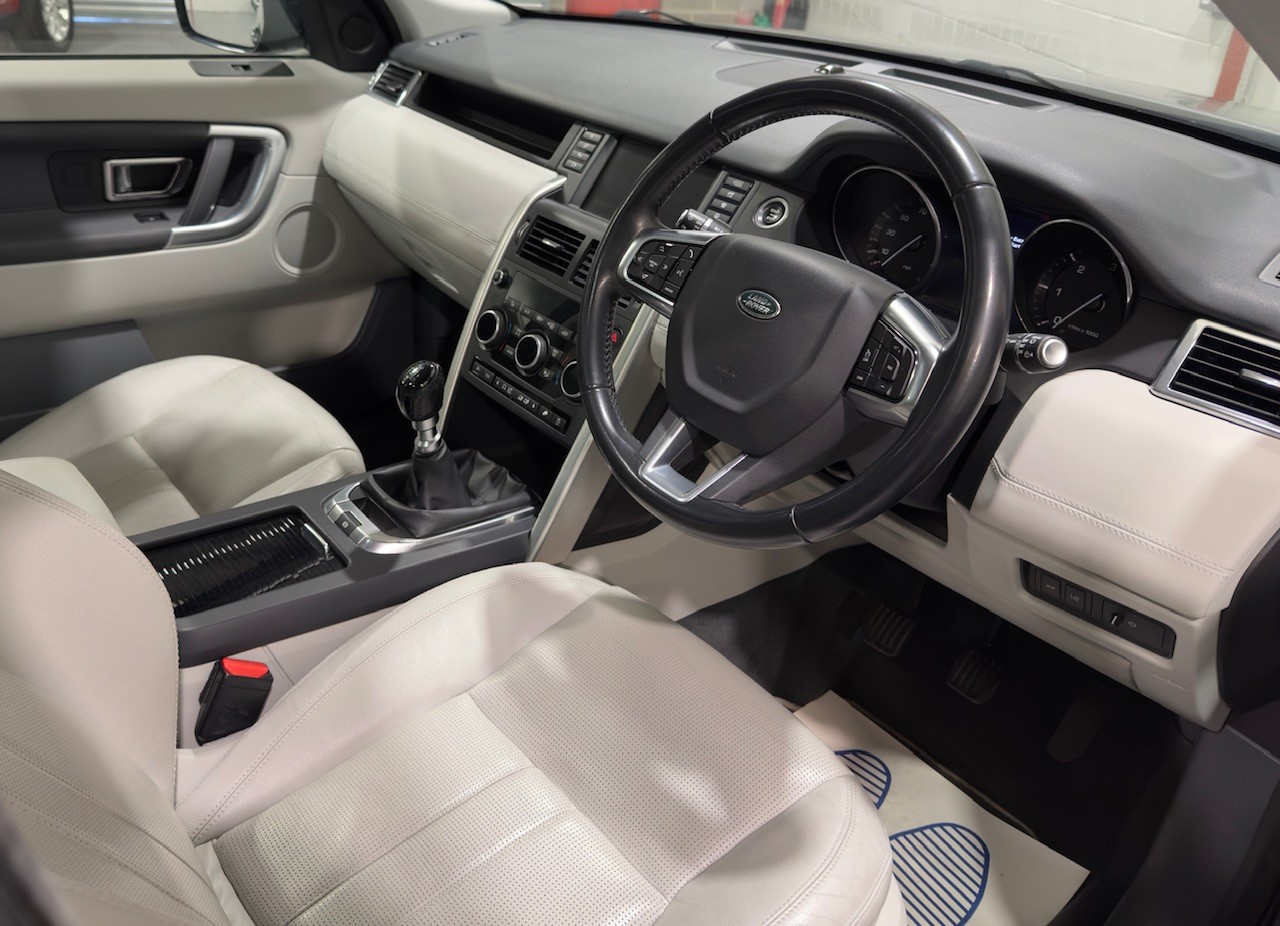 Used Land Rover Discovery Sport 2015 for sale - 76517764: Photo 7