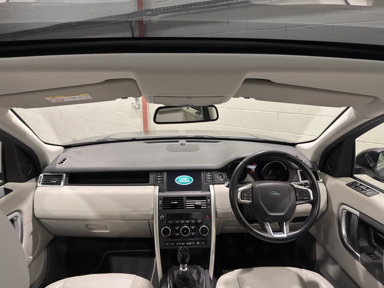 Used Land Rover Discovery Sport 2015 for sale - 76517764: Photo 8