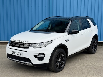 Used Land Rover Discovery Sport 2015 for sale - 77973736: Photo