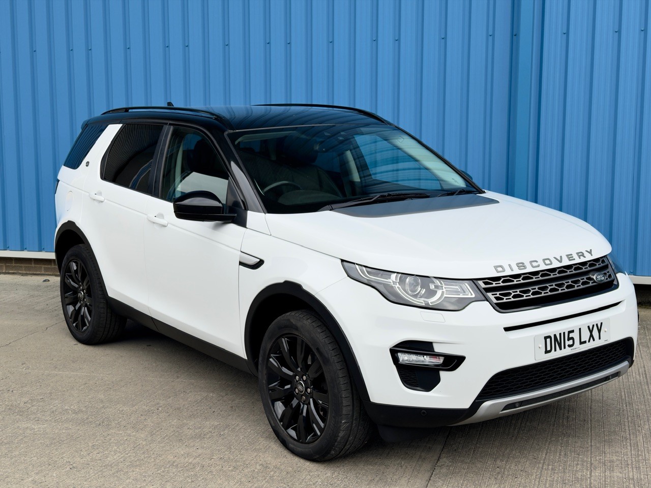 Used Land Rover Discovery Sport 2015 for sale - 77973736: Photo 6