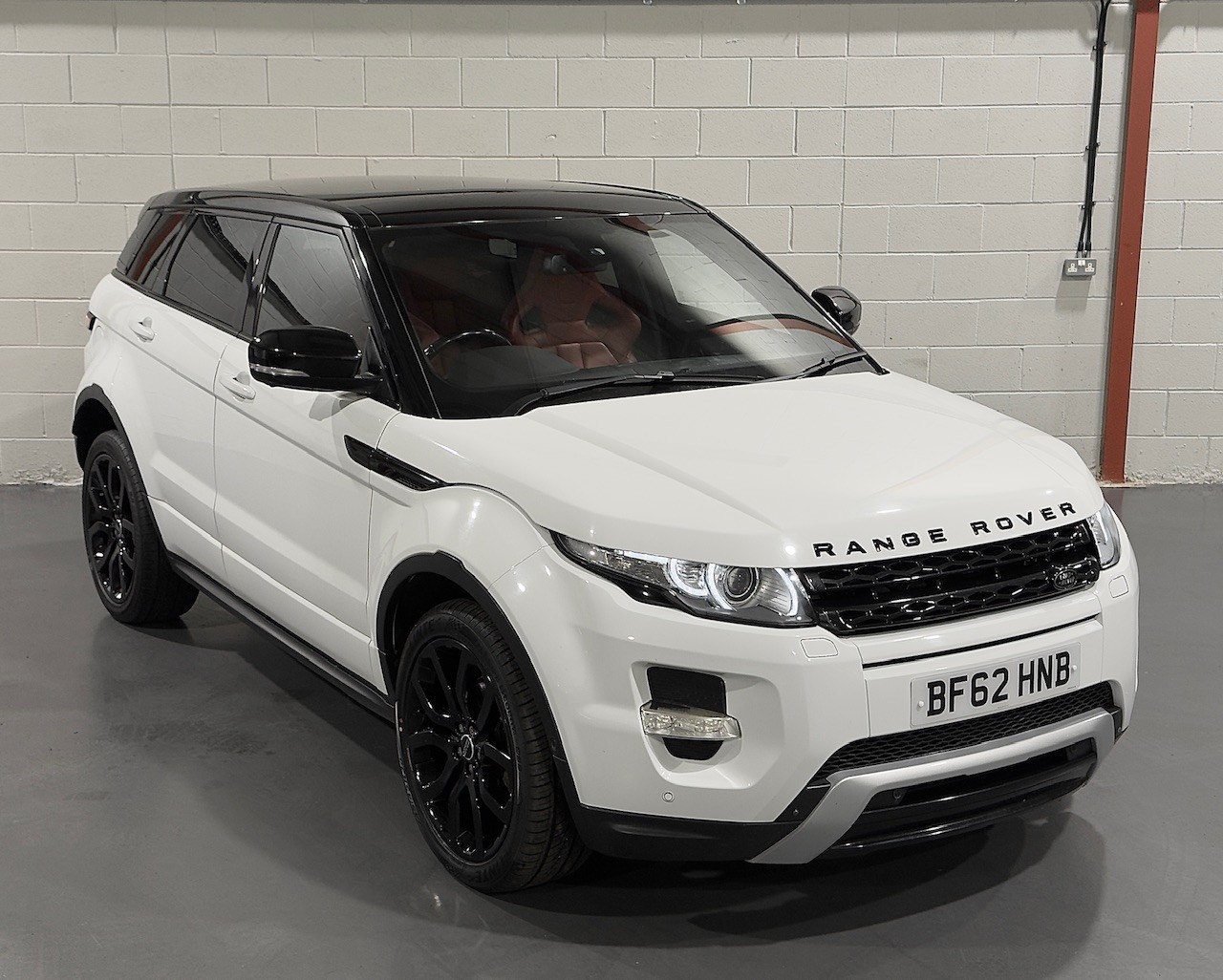 Used Land Rover Range Rover Evoque 2012 for sale - 76565173: Photo 2