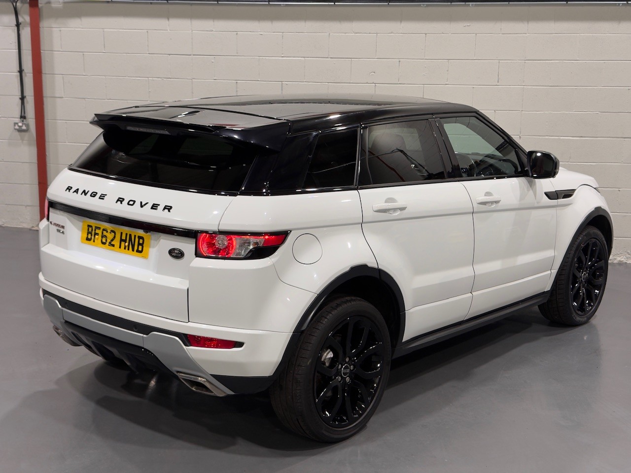 Used Land Rover Range Rover Evoque 2012 for sale - 76565173: Photo 4