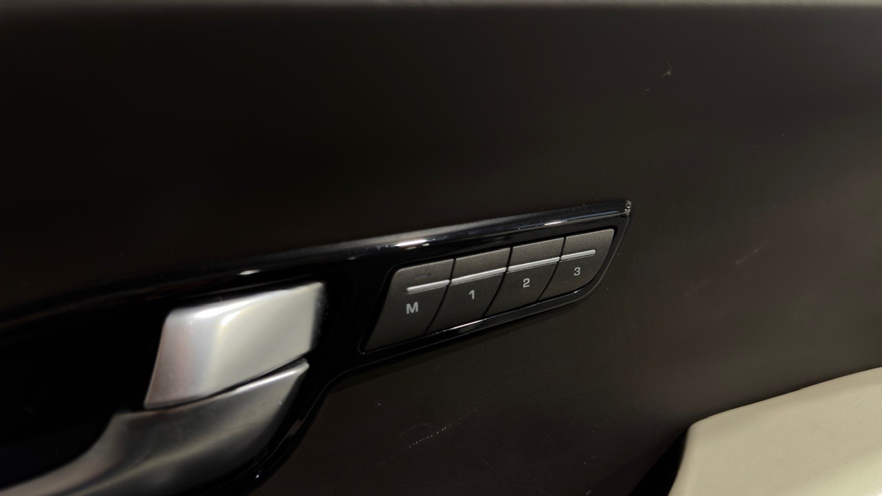 Used Land Rover Range Rover Evoque 2015 for sale - 77113121: Photo 21