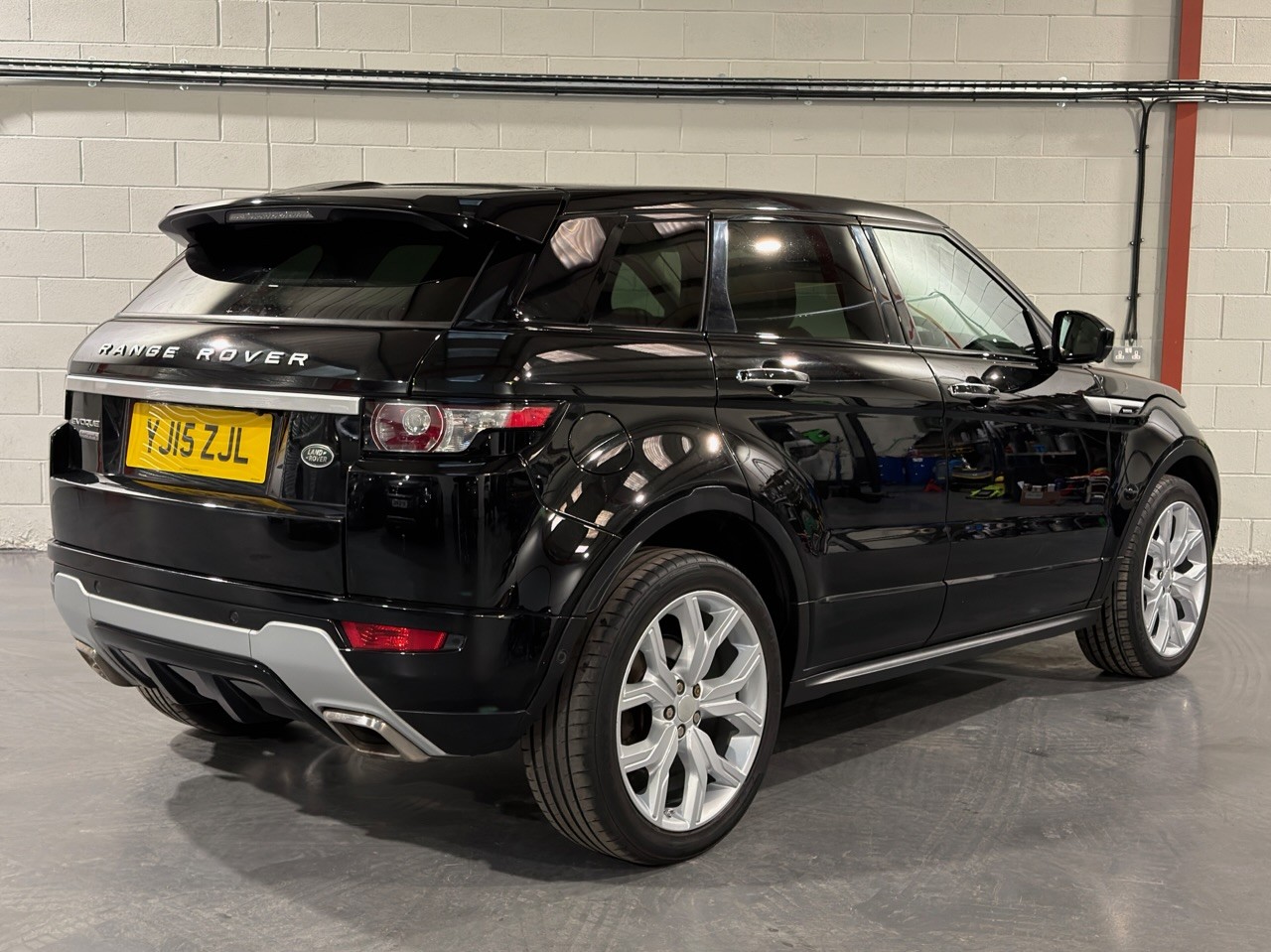 Used Land Rover Range Rover Evoque 2015 for sale - 77113121: Photo 3