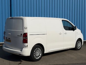 Used Toyota ProAce 2018 for sale - 77979960: Photo