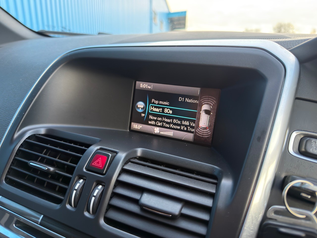 Used Volvo XC60 2015 for sale - 77931285: Photo 12