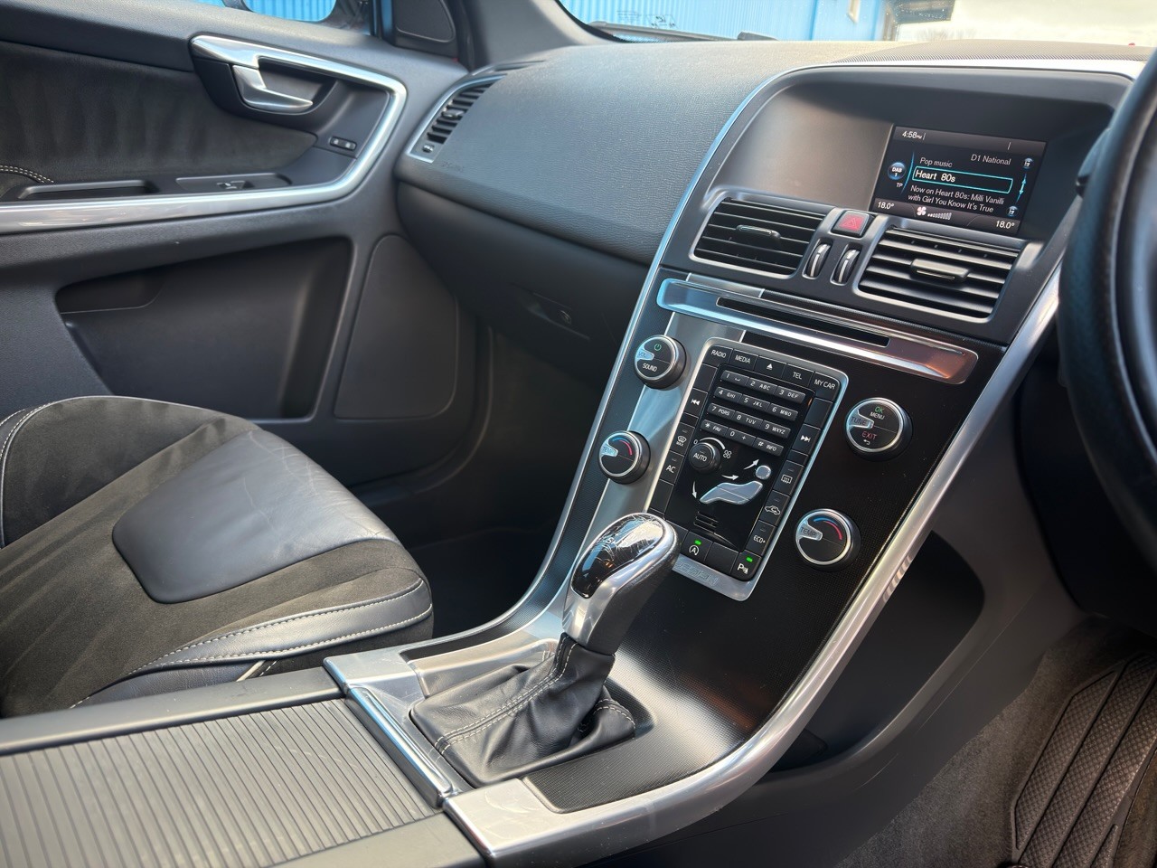 Used Volvo XC60 2015 for sale - 77931285: Photo 18