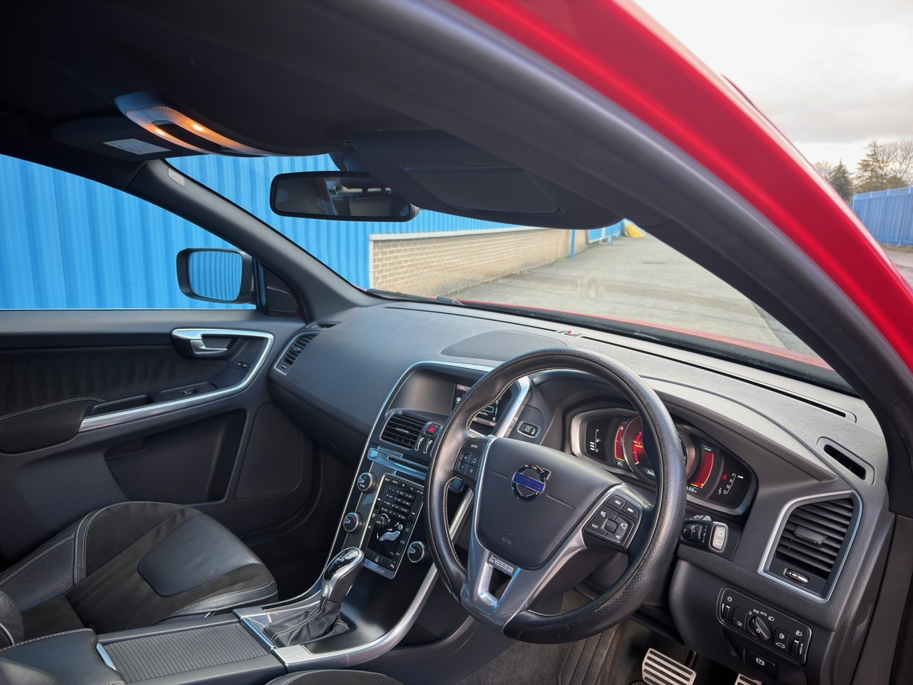 Used Volvo XC60 2015 for sale - 77931285: Photo 20